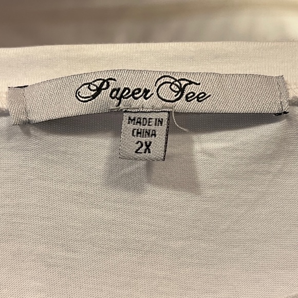 Gorgeous shirt by paper tee white with checkered sleeve that end in a bow new - Picture 4 of 8